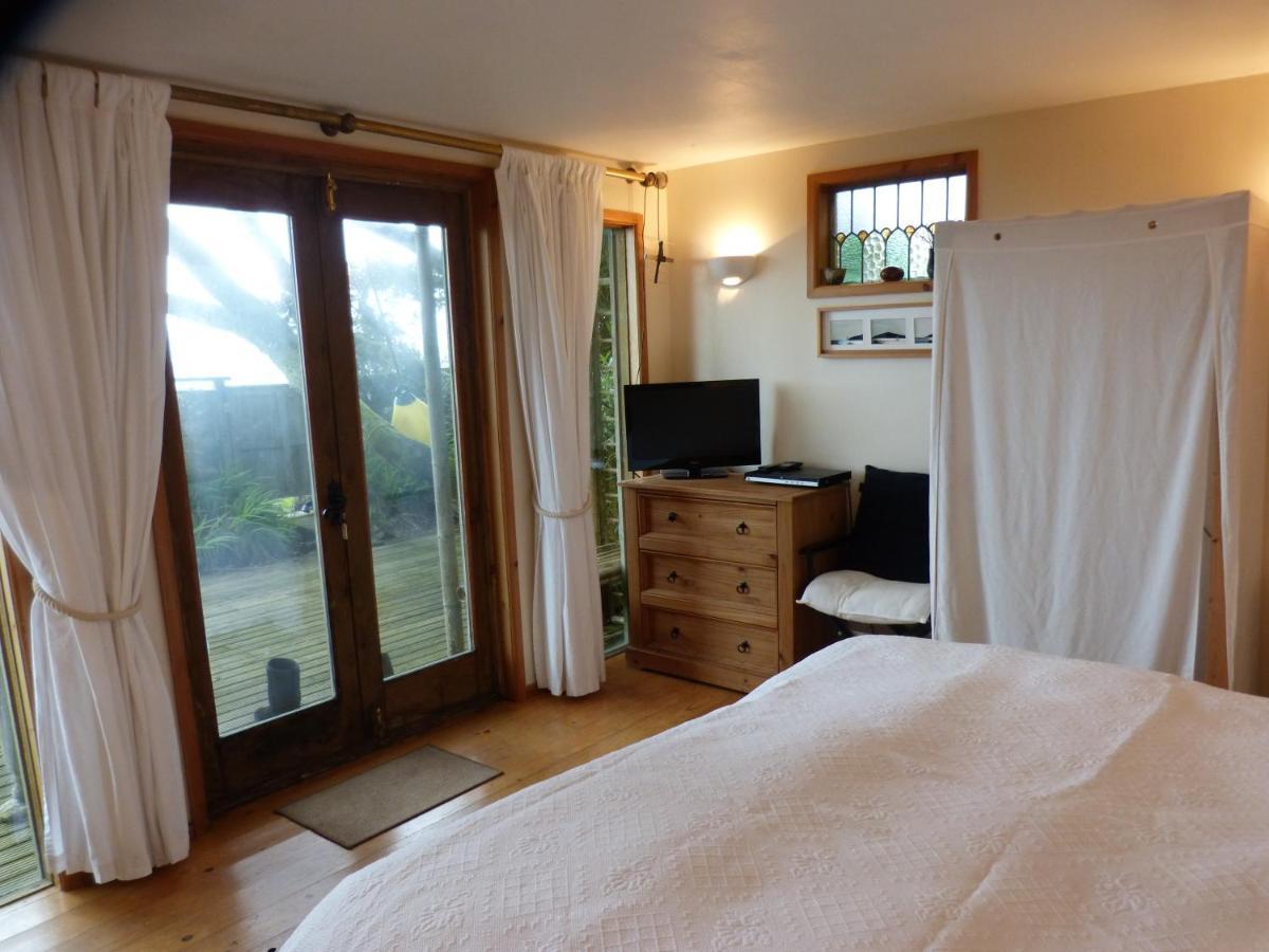 Sunset Lodge Kingsbridge  Bagian luar foto