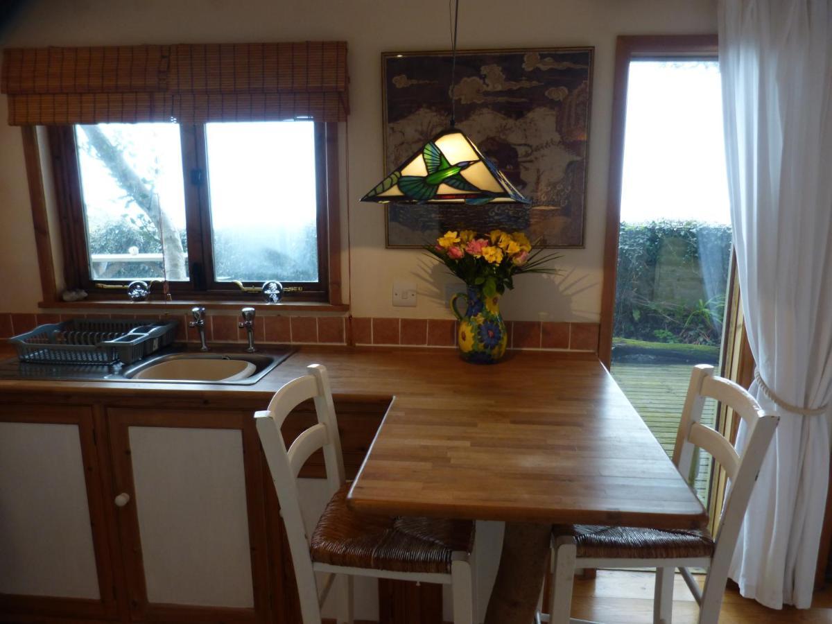 Sunset Lodge Kingsbridge  Bagian luar foto